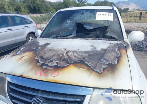 2002 Suzuki Xl-7 Limited/Plus/Standard/Touring из США, поврежденный, VIN JS3TX92V524117222